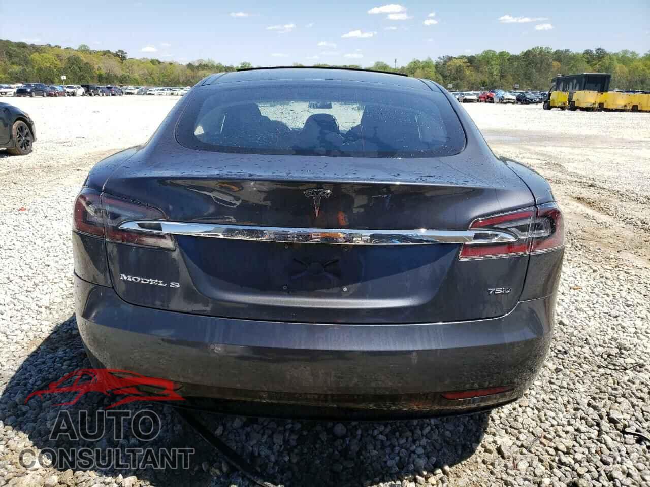 TESLA MODEL S 2018 - 5YJSA1E28JF265970