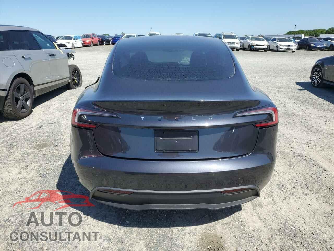 TESLA MODEL 3 2024 - 5YJ3E1EA2RF727502