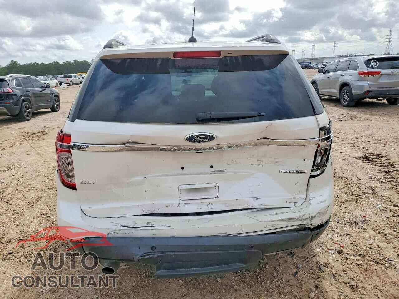 FORD EXPLORER 2015 - 1FM5K7D83FGC62017