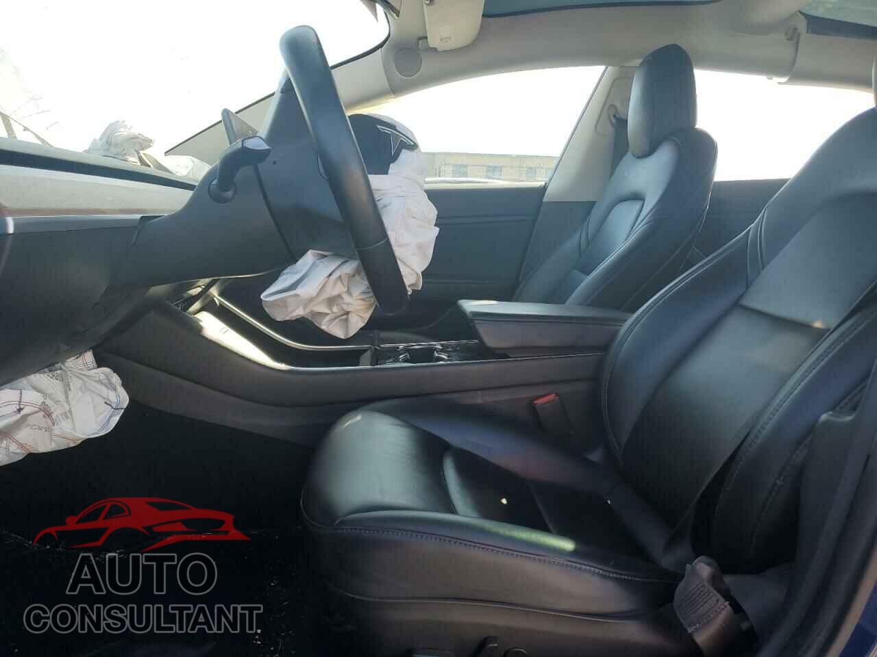 TESLA MODEL 3 2018 - 5YJ3E1EA3JF102532