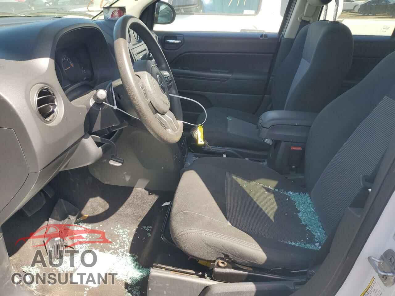 JEEP COMPASS 2015 - 1C4NJCBA7FD190925