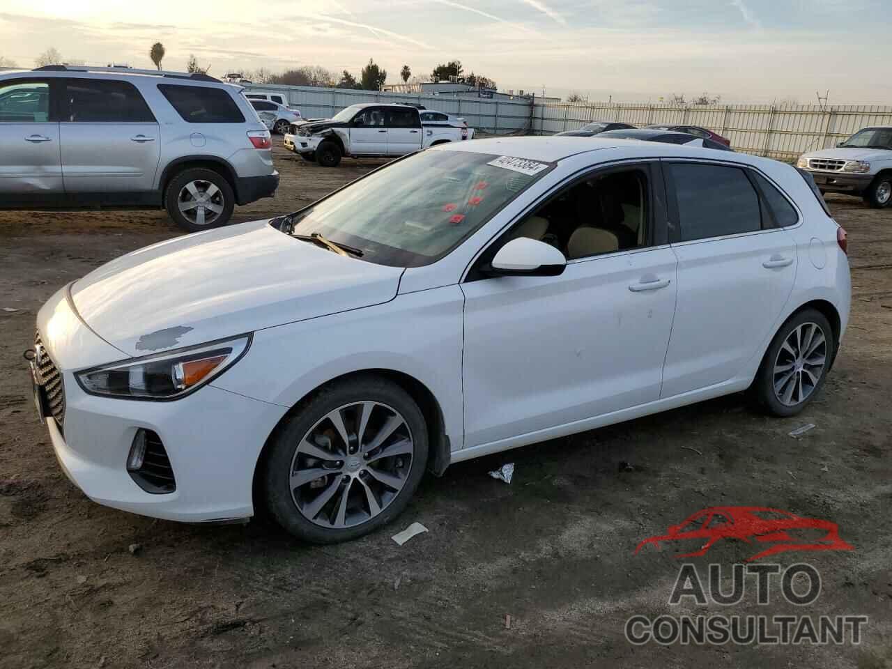 HYUNDAI ELANTRA 2018 - KMHH35LE9JU023765