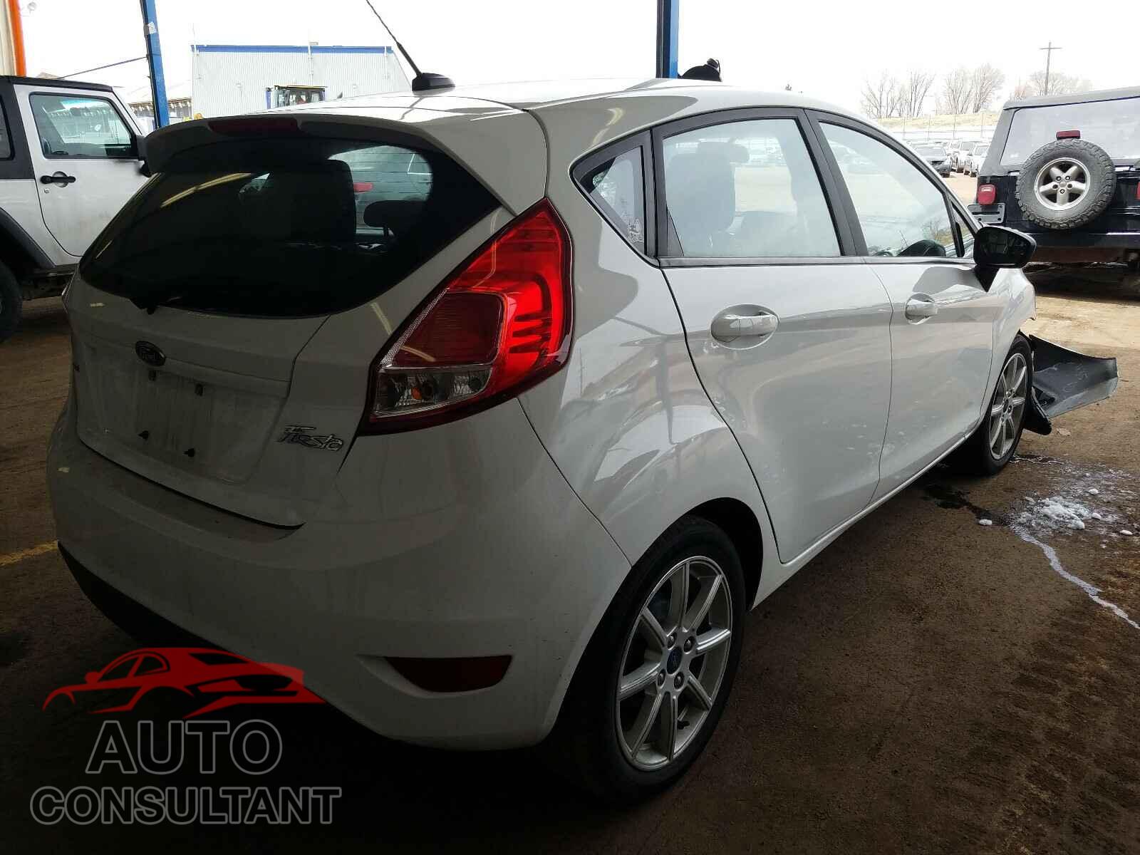 FORD FIESTA 2017 - 3FADP4EJ8HM146814