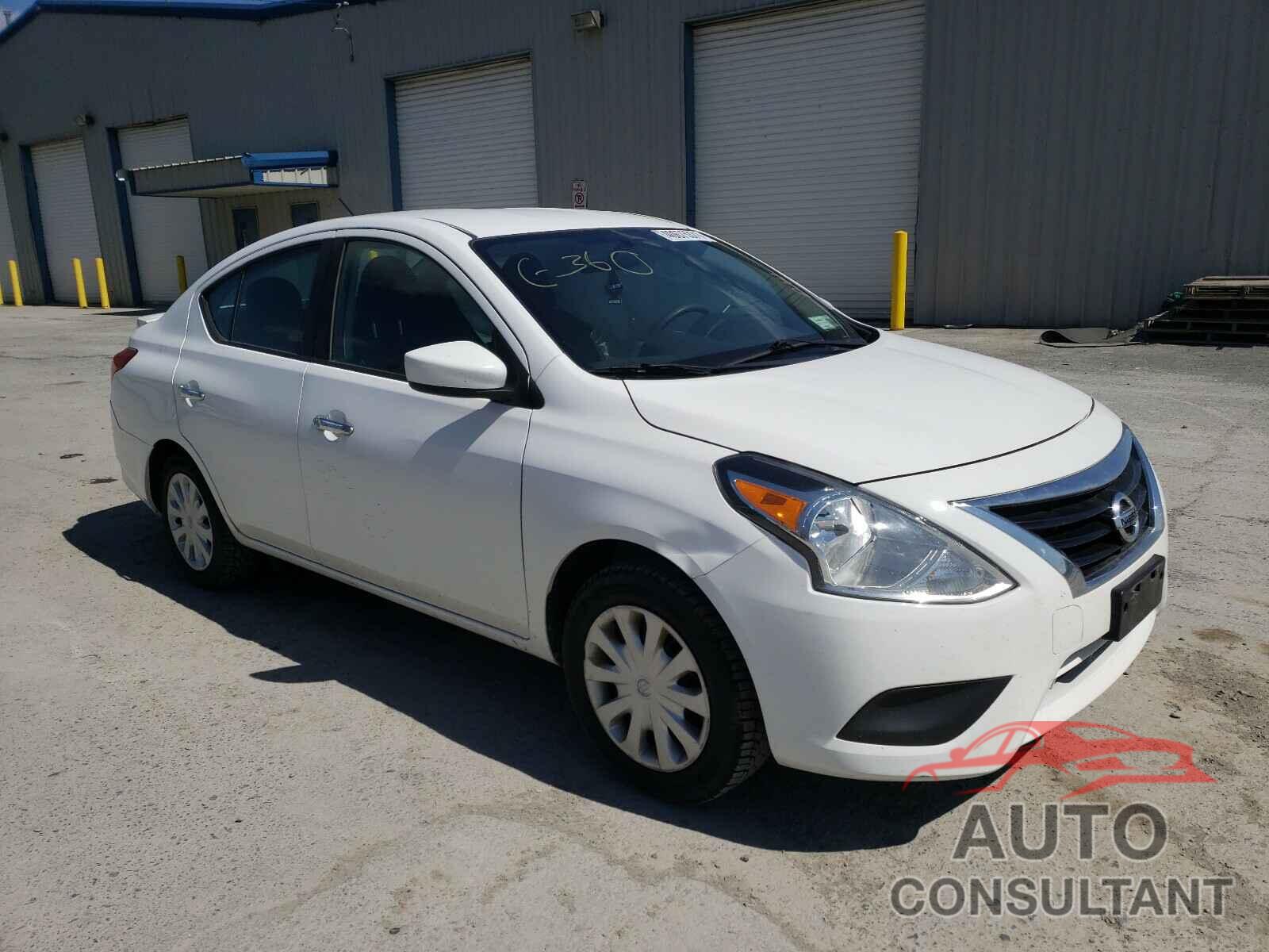 NISSAN VERSA 2017 - 3N1CN7AP0HL847511