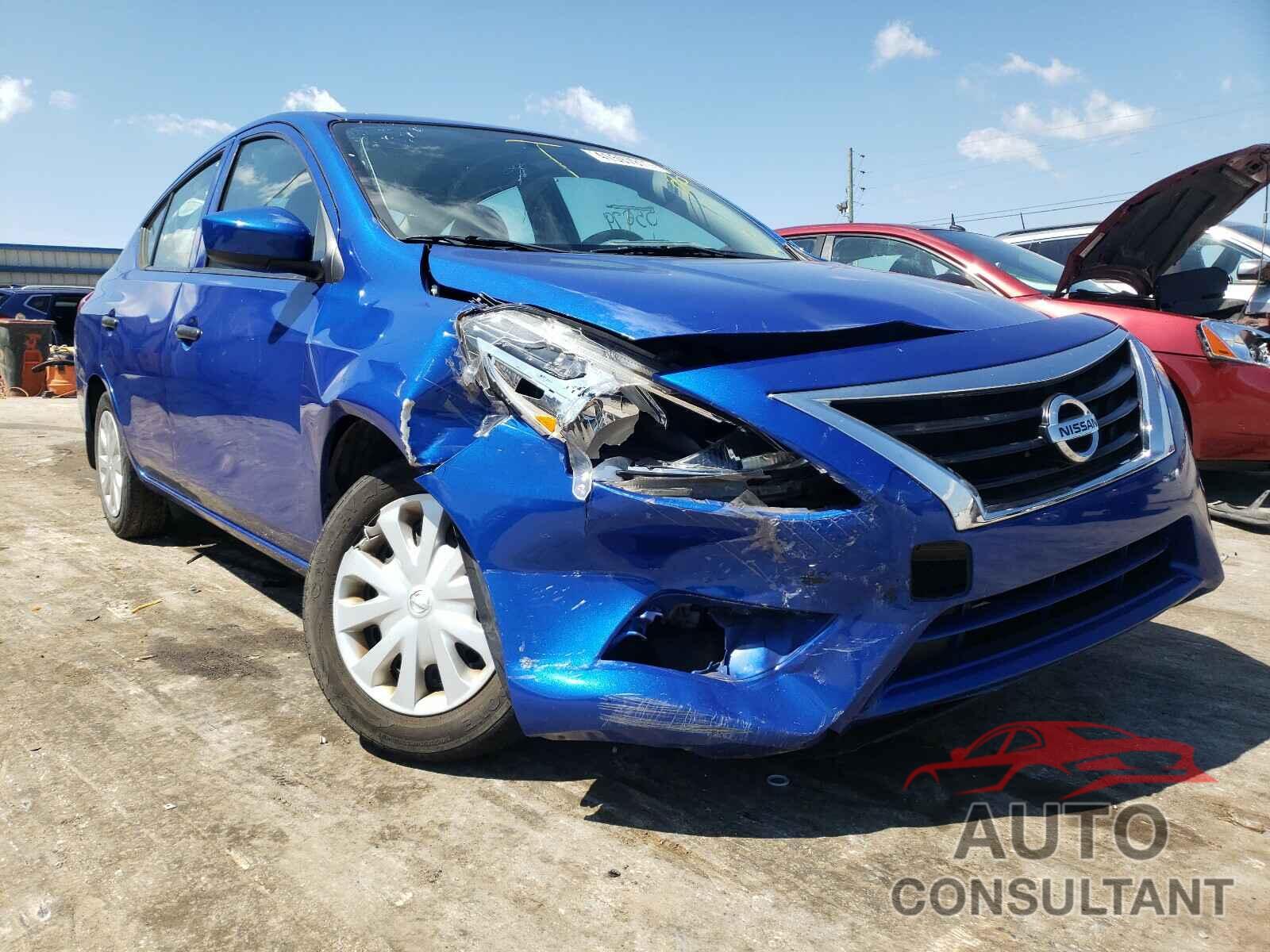 NISSAN VERSA 2017 - 3N1CN7AP6HL829563