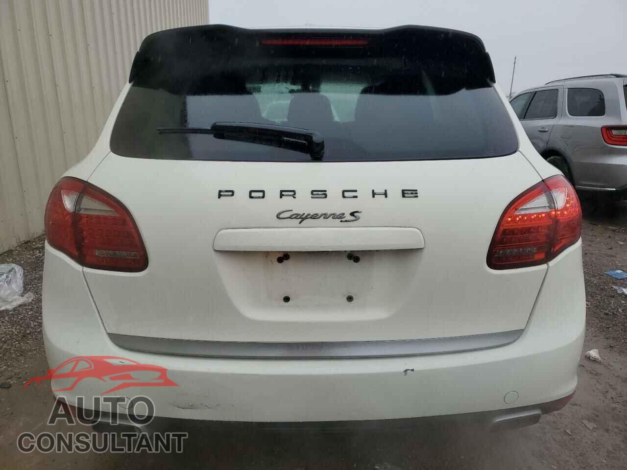PORSCHE CAYENNE 2011 - WP1AB2A26BLA44577
