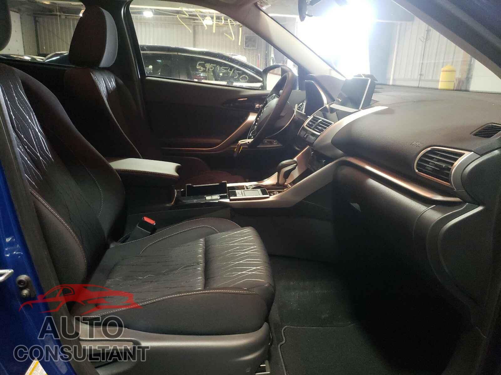 MITSUBISHI ECLIPSE 2019 - JA4AT5AA5KZ024304