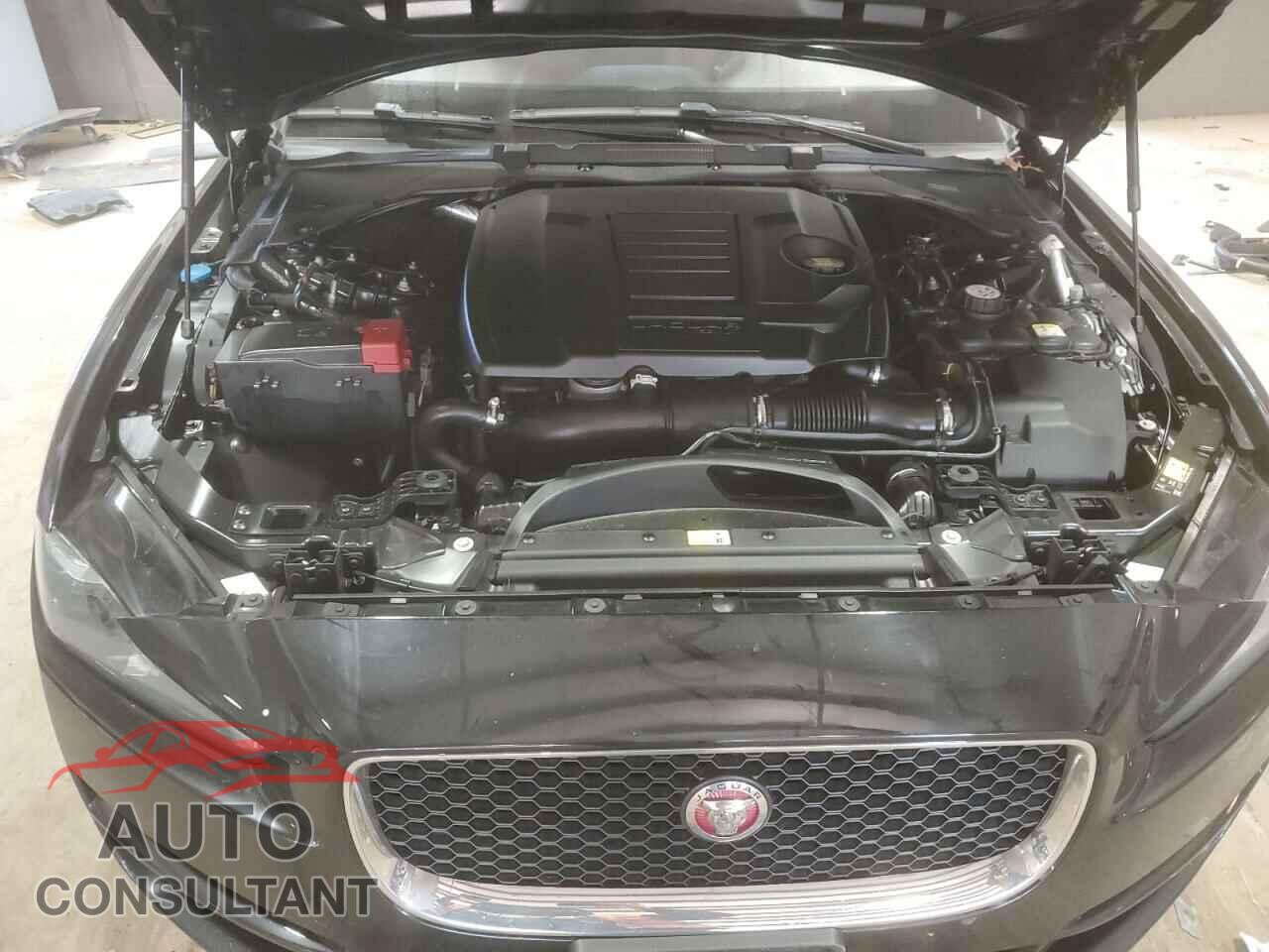 JAGUAR XE 2018 - SAJAS4FX9JCP36429