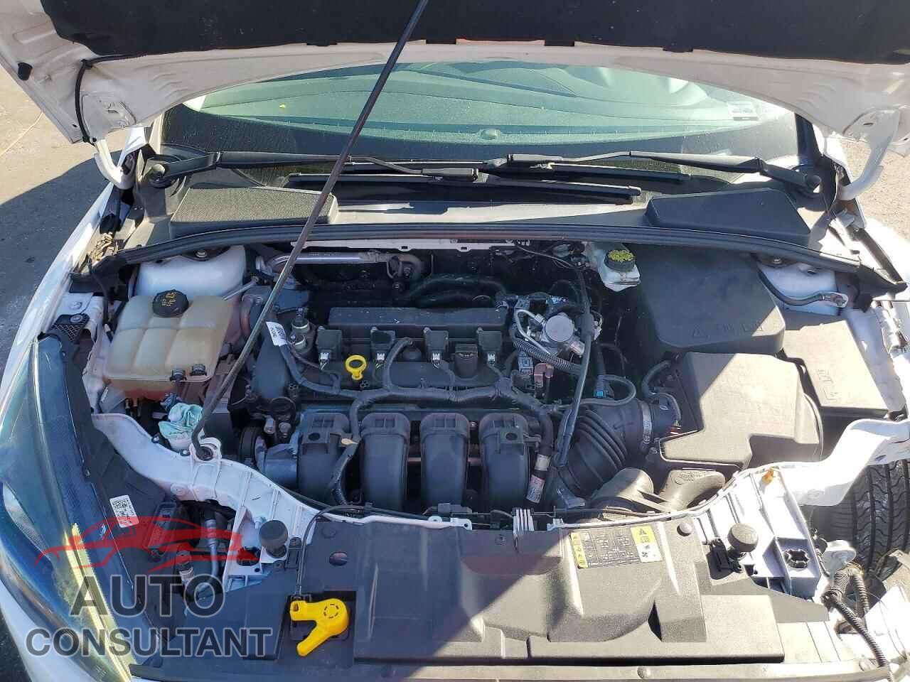 FORD FOCUS 2017 - 1FADP3M2XHL337365