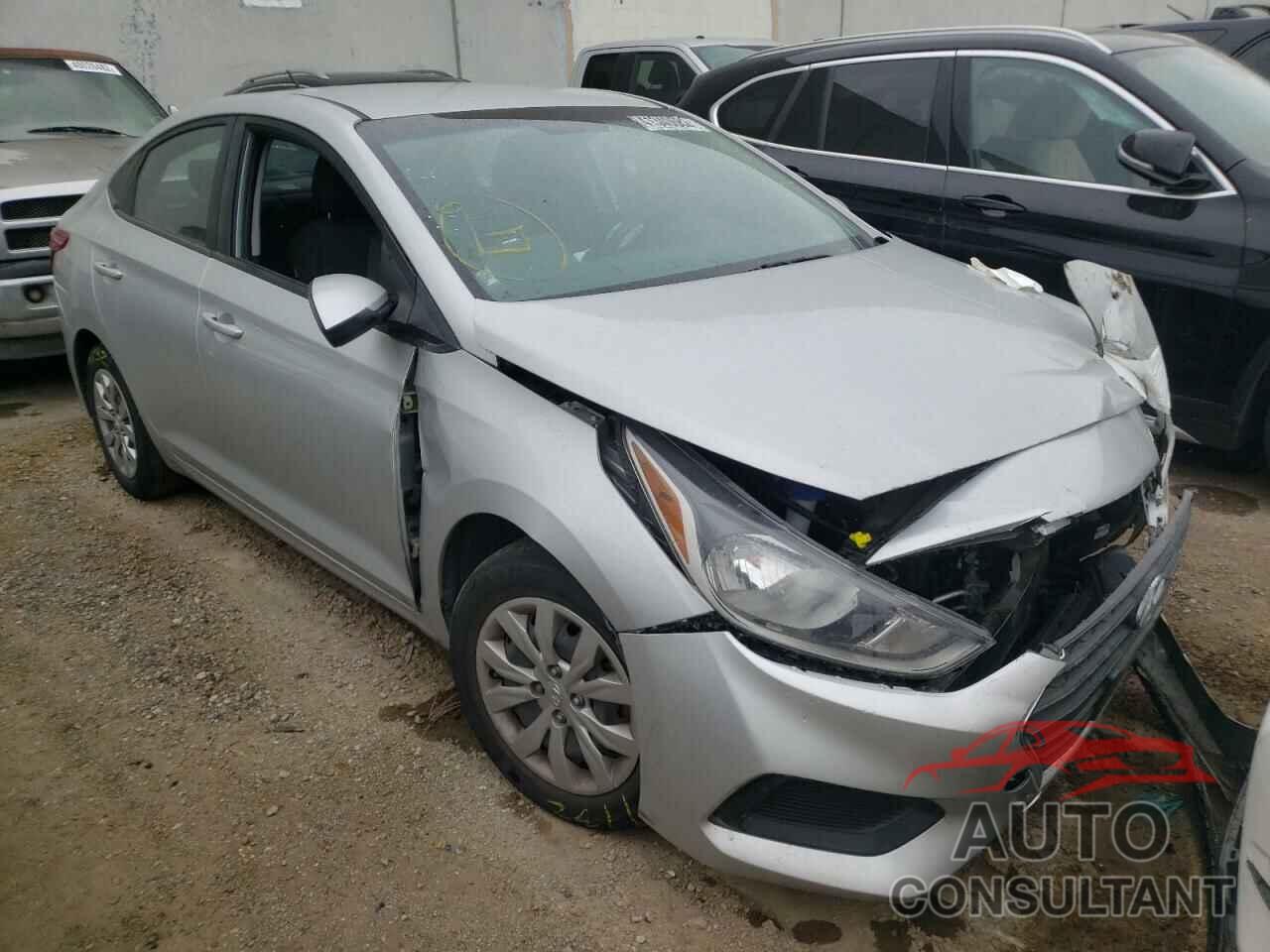 HYUNDAI ACCENT 2018 - 3KPC24A37JE025736