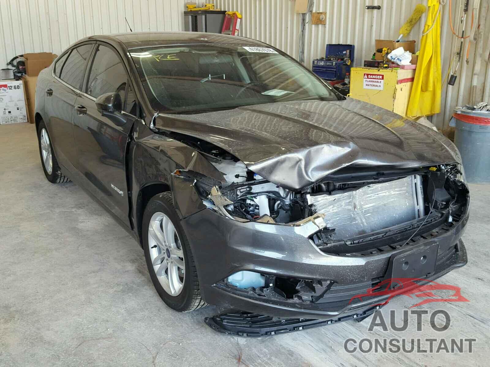 FORD FUSION 2018 - 3FA6P0LU8JR245799