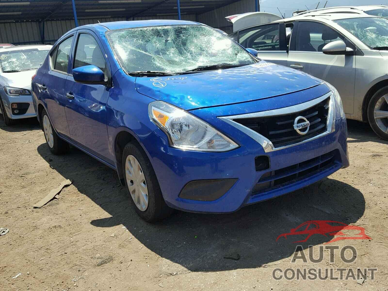 NISSAN VERSA 2017 - 3N1CN7AP9HL810473