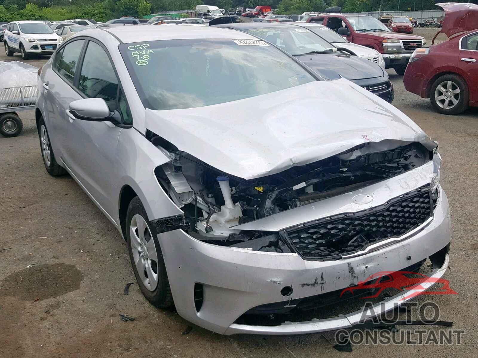 KIA FORTE 2018 - 3KPFK4A70JE198756