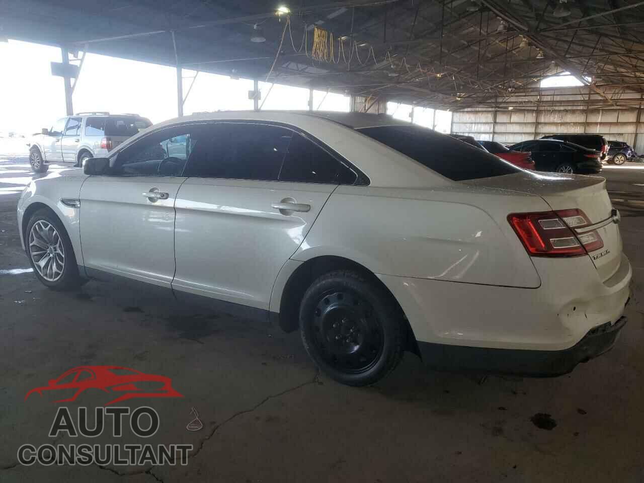 FORD TAURUS 2016 - 1FAHP2F84GG104635