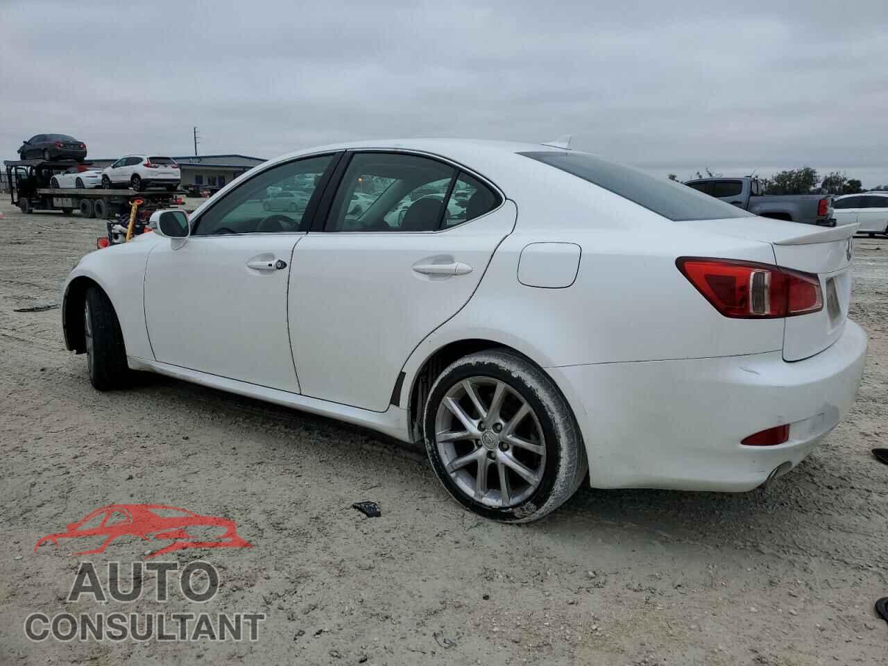 LEXUS IS 2011 - JTHCE5C20B5000786