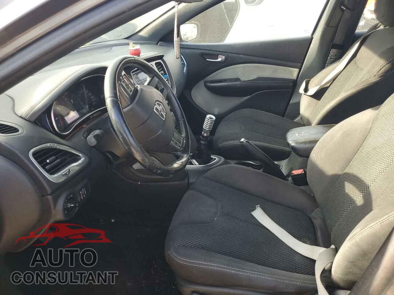DODGE DART 2015 - 1C3CDFBB8FD141603