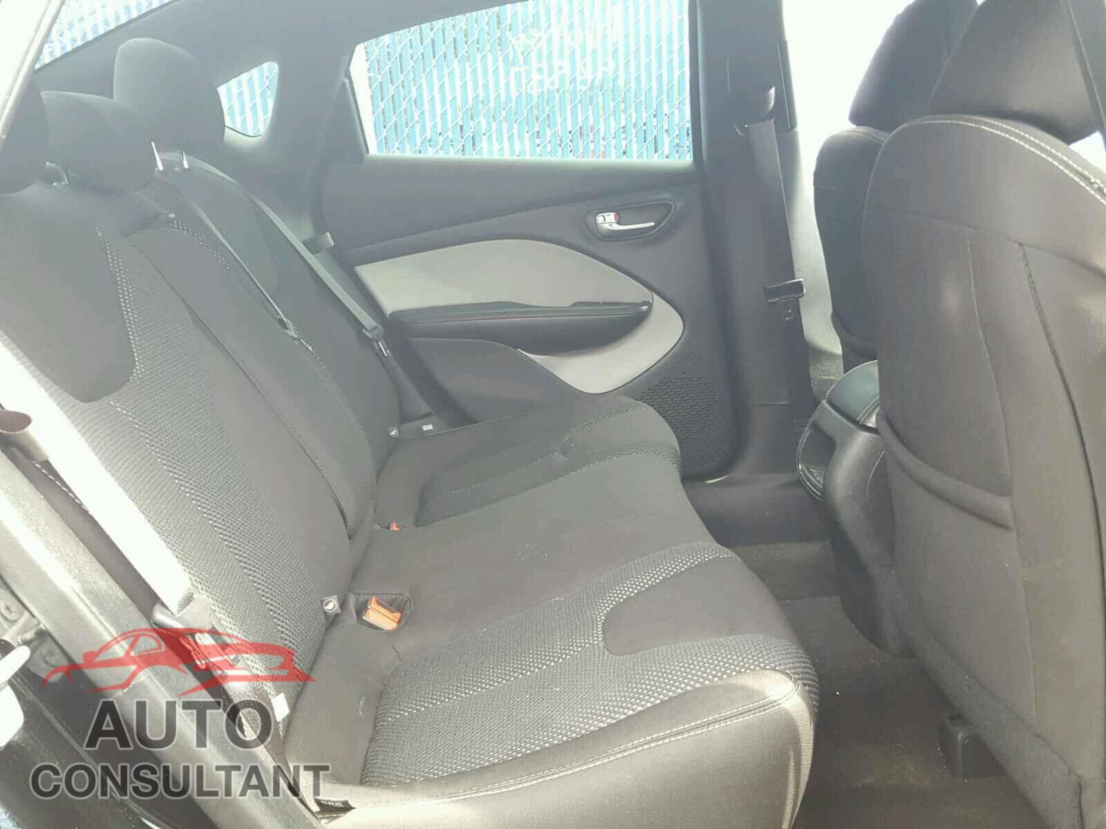 DODGE DART 2015 - 1C3CDFBB6FD242719