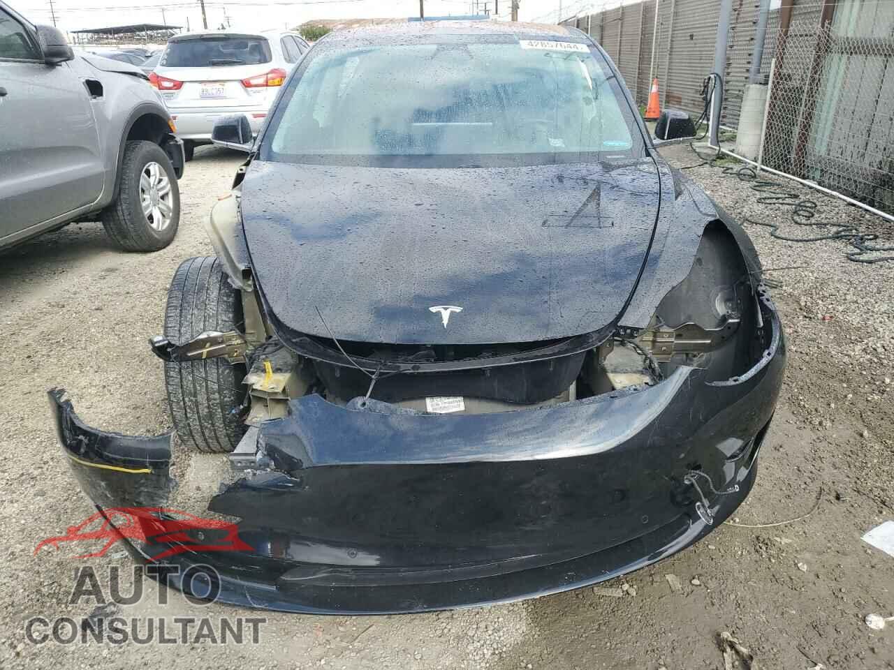 TESLA MODEL 3 2019 - 5YJ3E1EA6KF306047