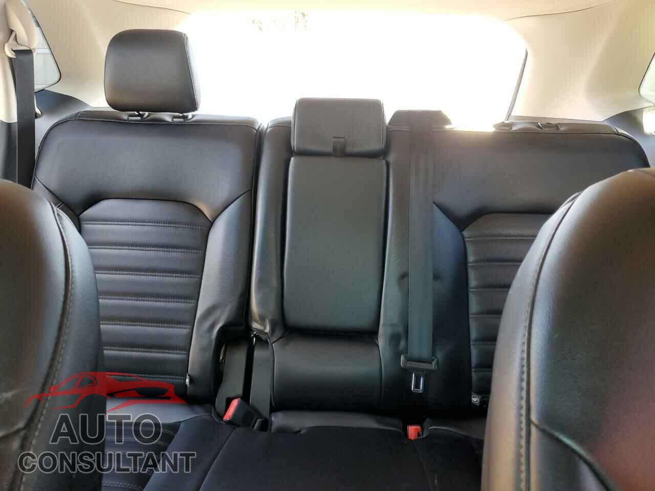 FORD EDGE 2019 - 2FMPK3J98KBB01596