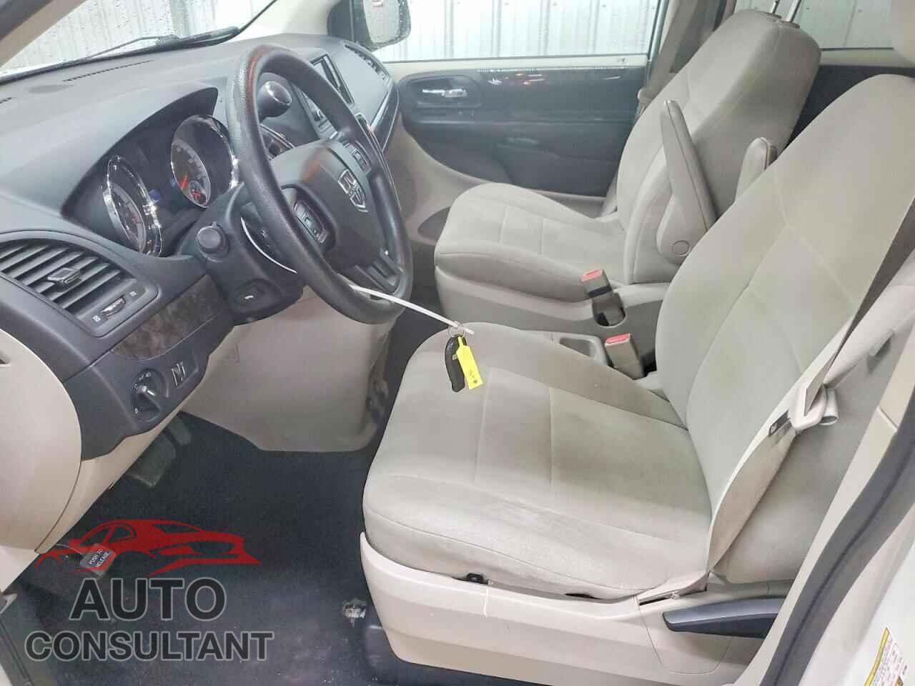 DODGE CARAVAN 2011 - 2D4RN3DG4BR715652