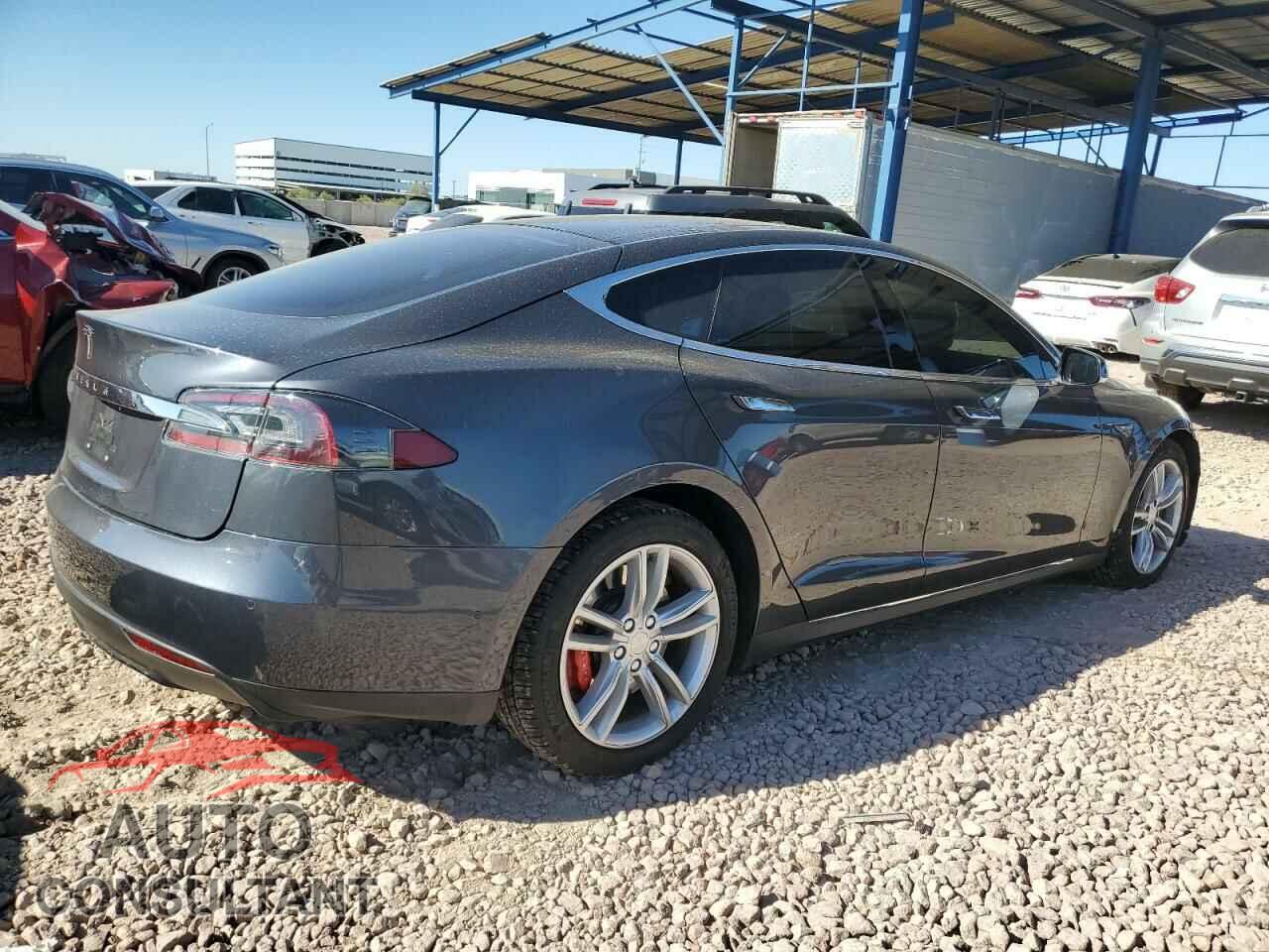 TESLA MODEL S 2015 - 5YJSA1H46FF088548