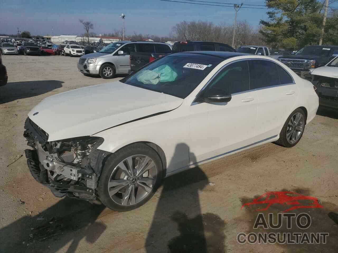 MERCEDES-BENZ C-CLASS 2018 - 55SWF4JB3JU275587