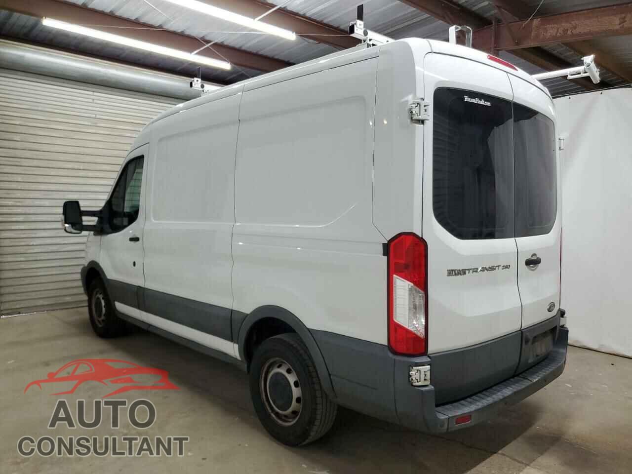 FORD TRANSIT 2017 - 1FTYR1CM9HKA58251