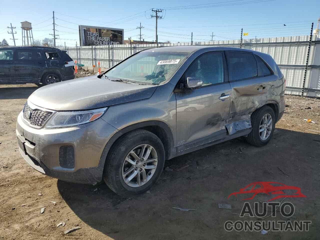 KIA SORENTO 2015 - 5XYKTCA66FG639538