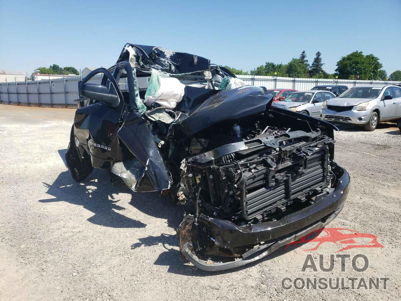 CHEVROLET SILVERADO 2018 - 3GCUKREC8JG611877