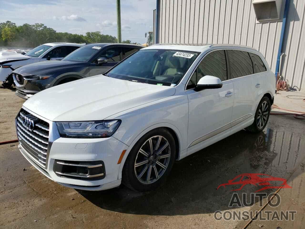 AUDI Q7 2017 - WA1VABF71HD029167