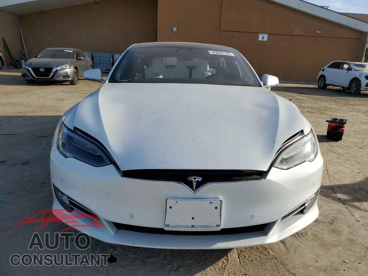 TESLA MODEL S 2017 - 5YJSA1E23HF234197