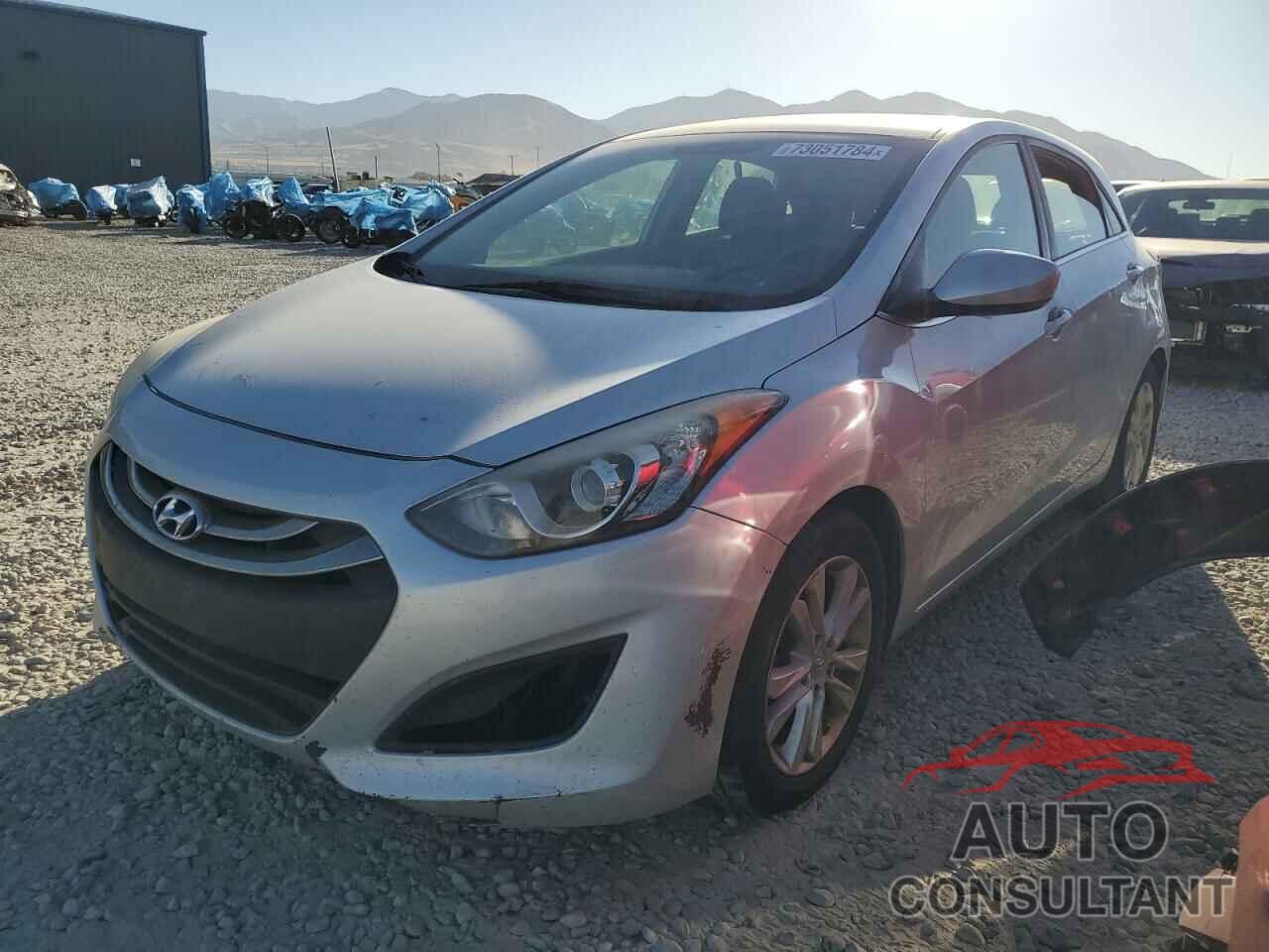 HYUNDAI ELANTRA 2013 - KMHD35LE8DU097083
