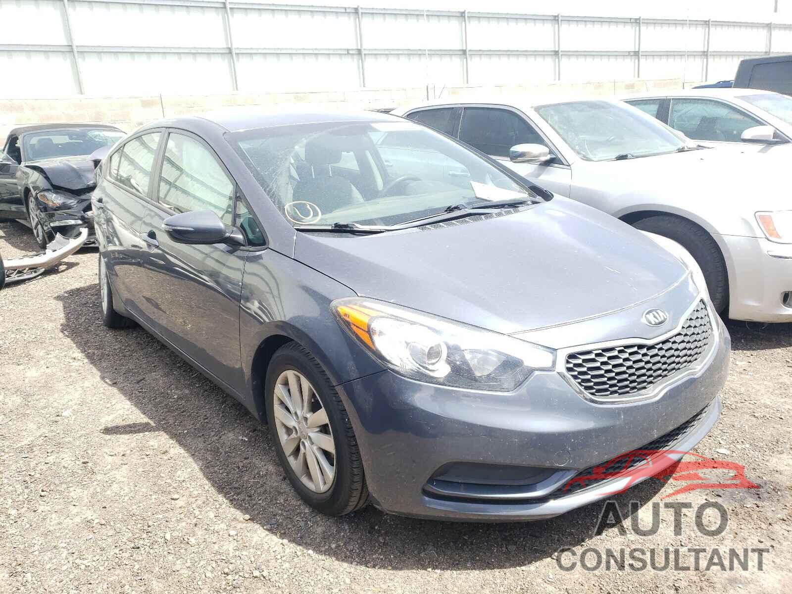 KIA FORTE 2016 - KNAFX4A64G5522771