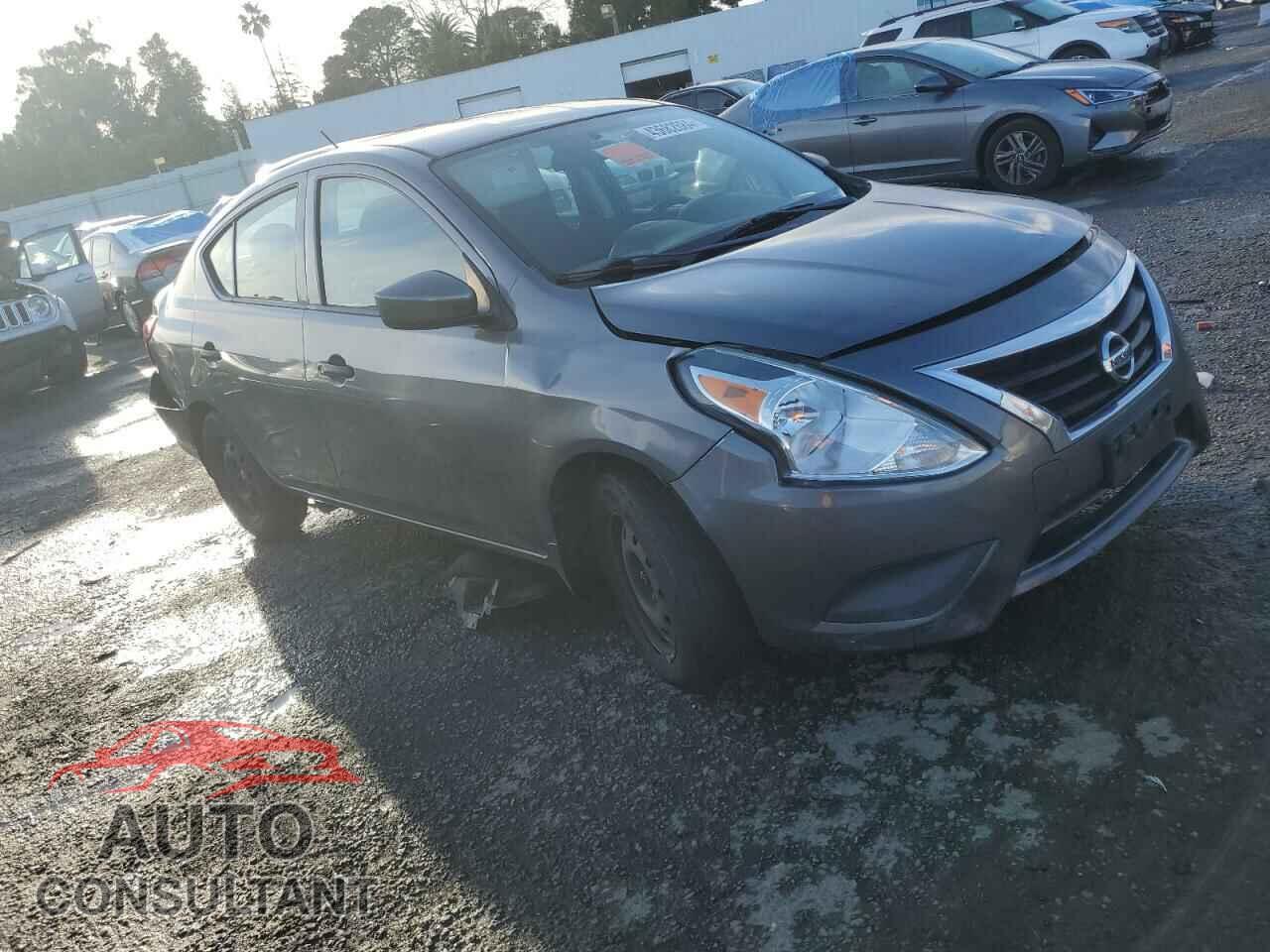 NISSAN VERSA 2017 - 3N1CN7AP1HL901723