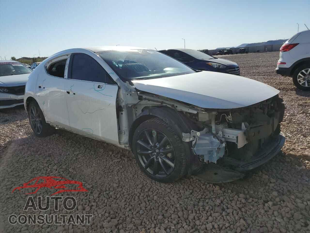 MAZDA 3 2020 - JM1BPALMXL1157896