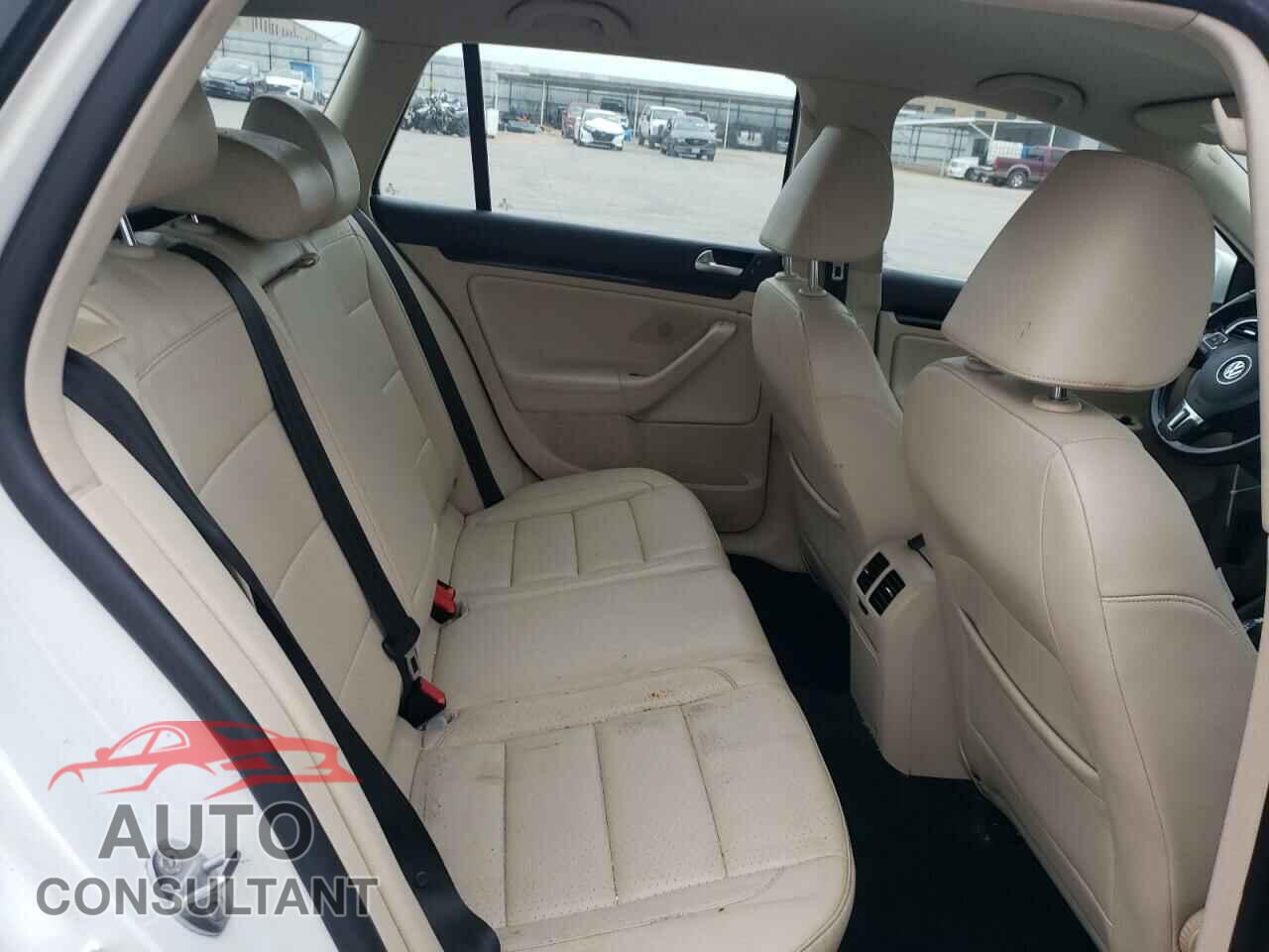 VOLKSWAGEN JETTA 2012 - 3VWPL7AJ5CM632433