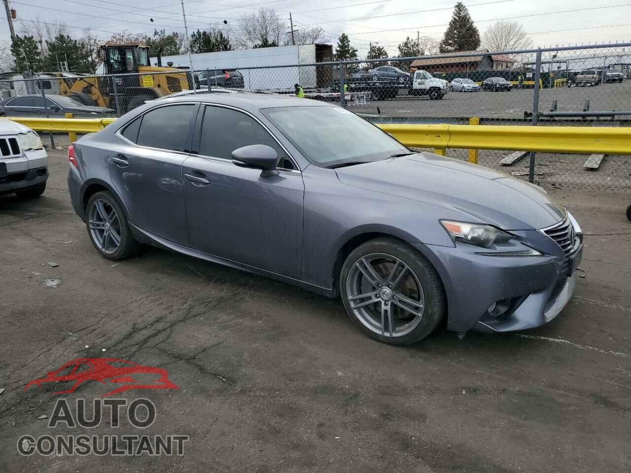 LEXUS IS 2014 - JTHCE1D24E5000477