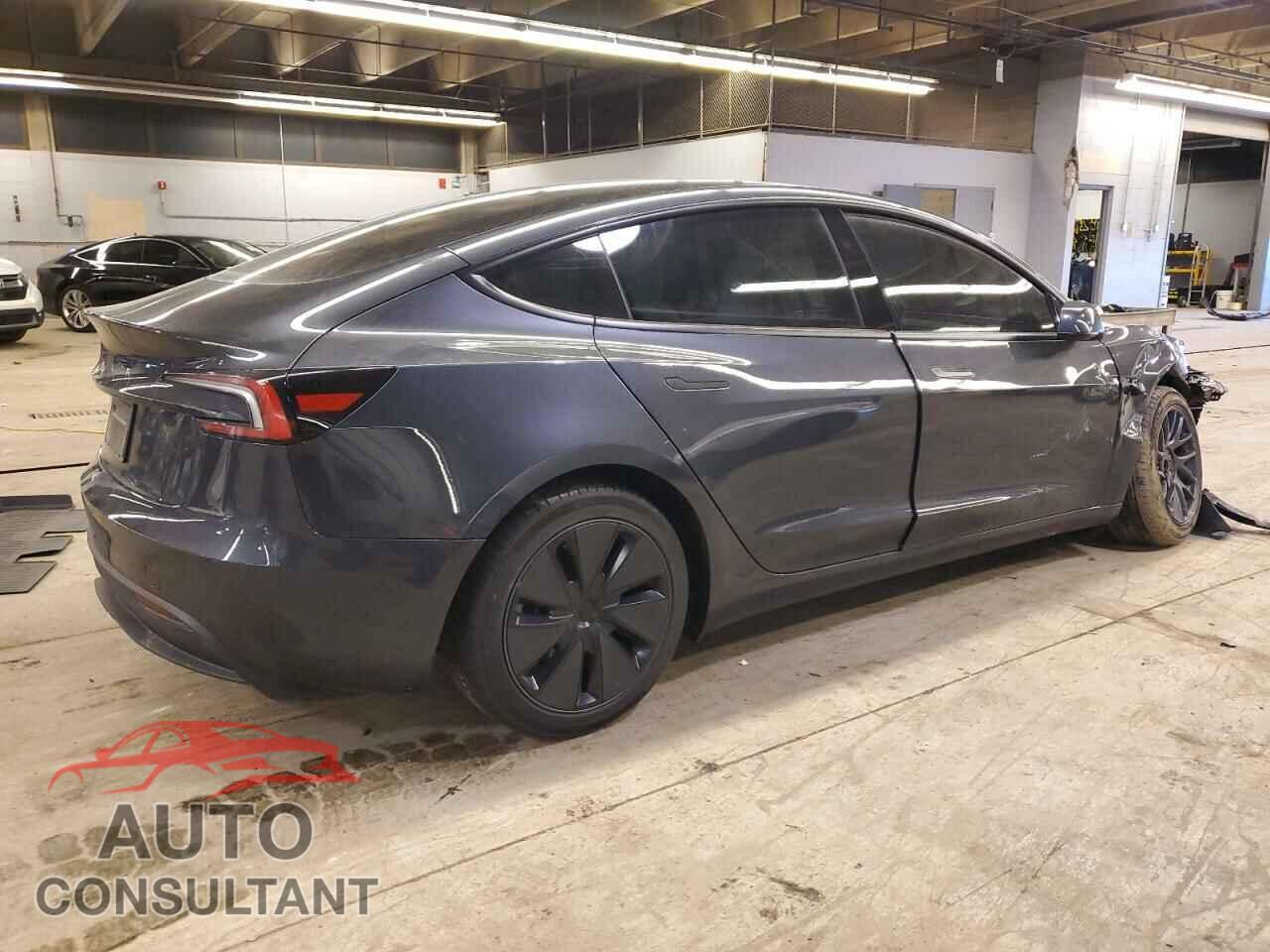 TESLA MODEL 3 2024 - 5YJ3E1EA2RF860728