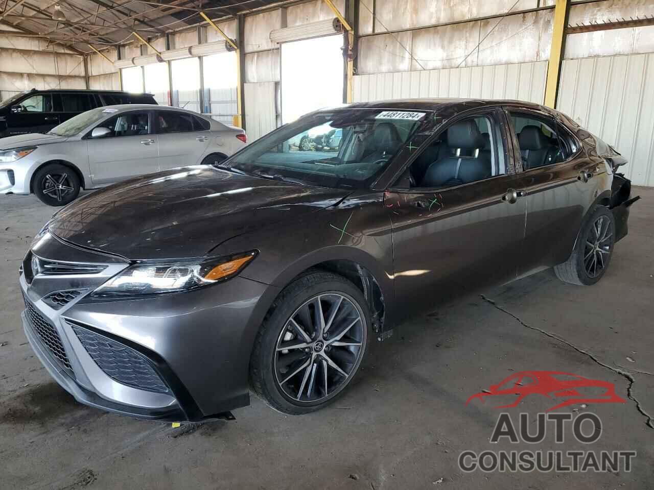 TOYOTA CAMRY 2021 - 4T1G11AK3MU578606