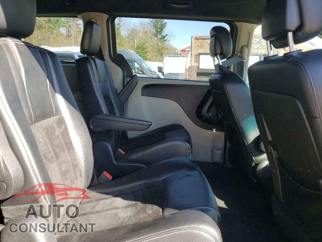 DODGE GRAND CARA 2017 - 2C4RDGCG9HR841894