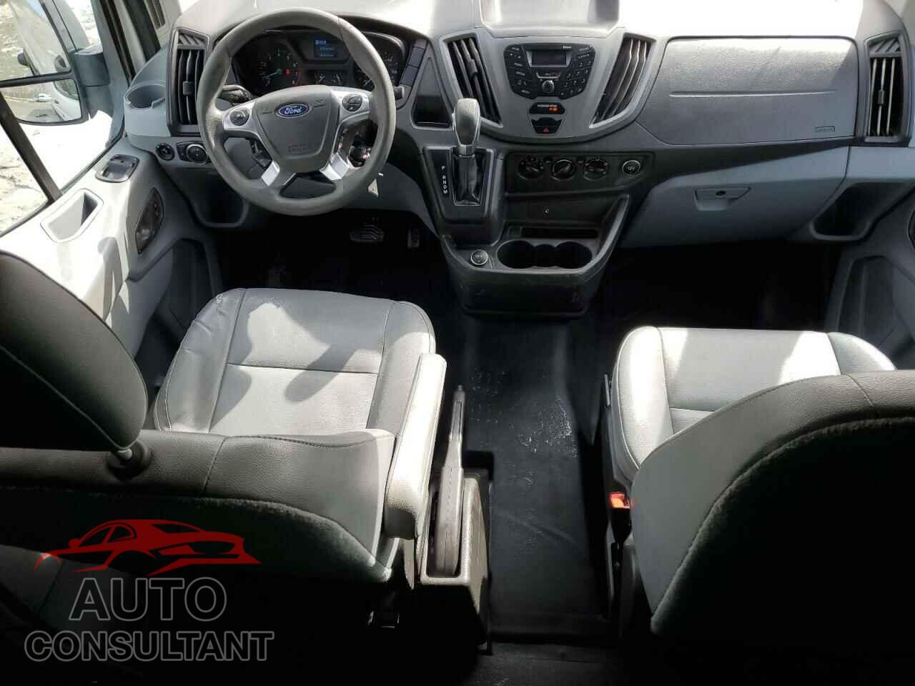 FORD TRANSIT 2018 - 1FTYR2CM6JKB24072