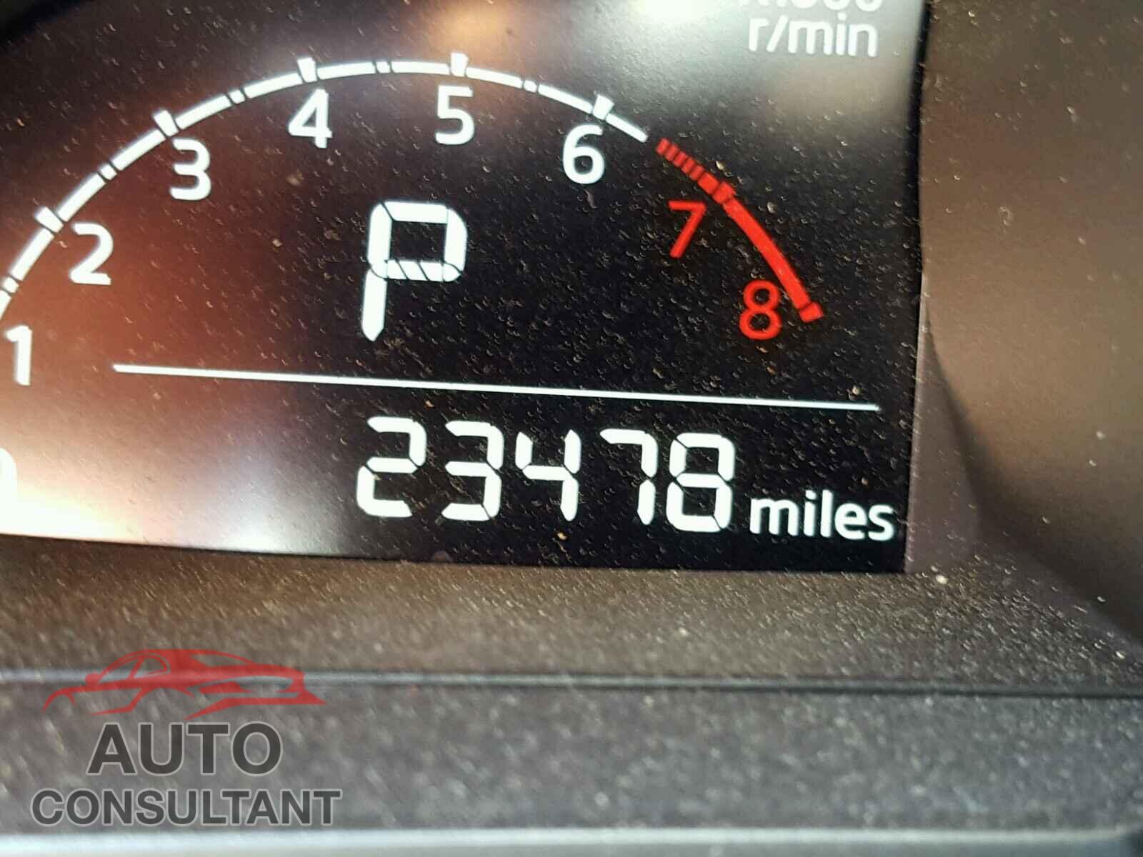 MAZDA 3 2017 - 3MZBN1U71HM105384