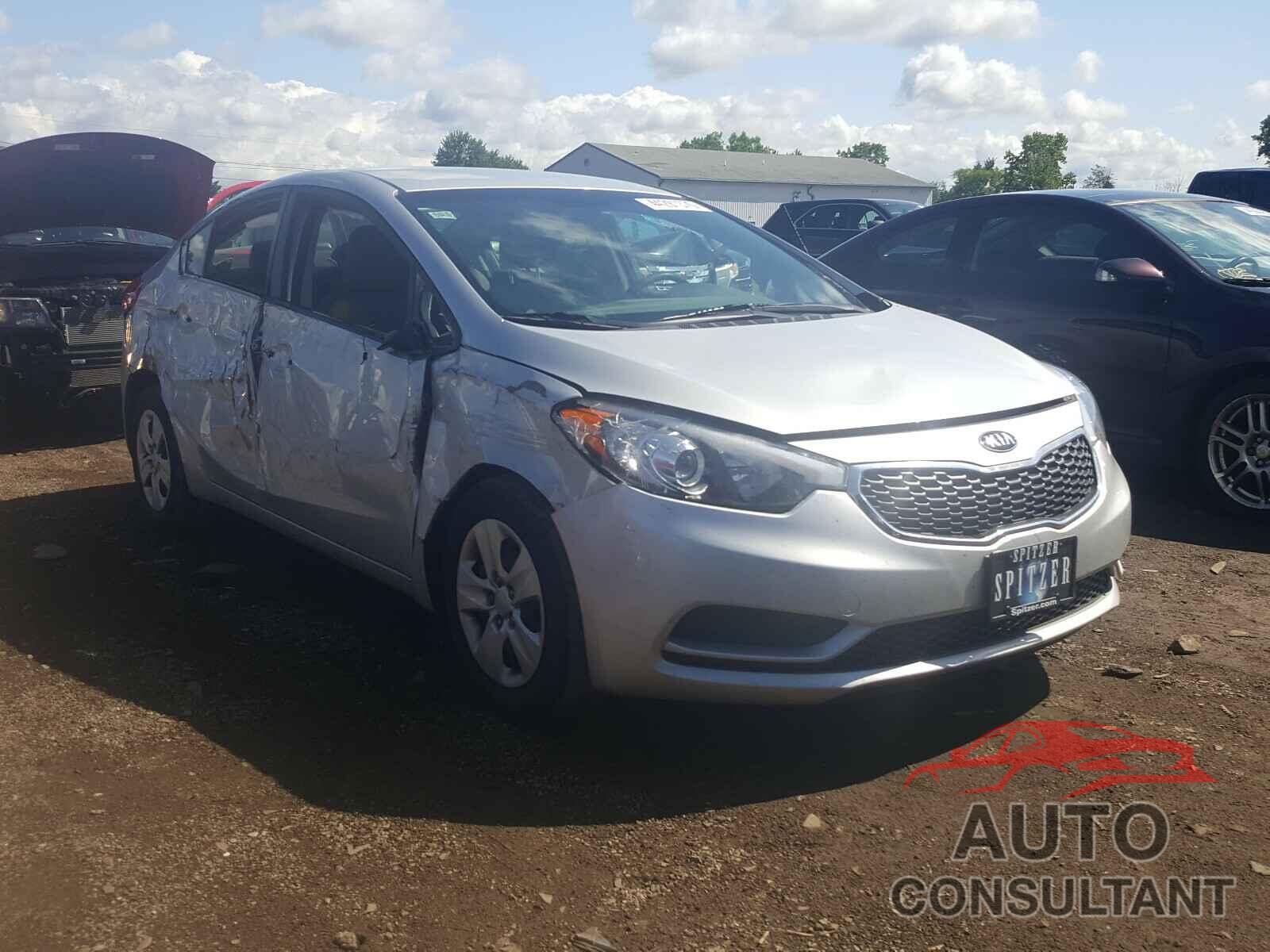 KIA FORTE 2016 - KNAFK4A67G5533391