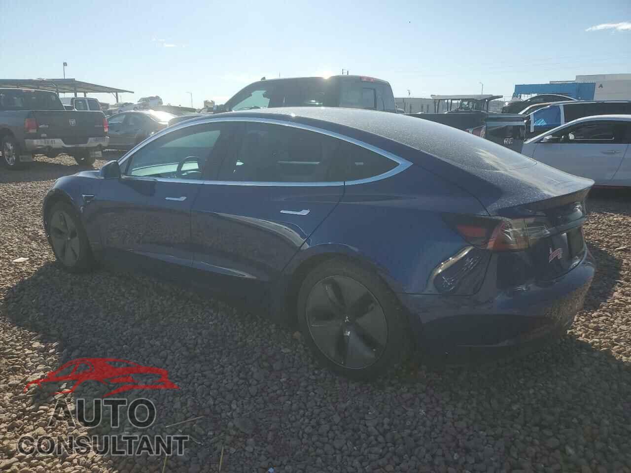 TESLA MODEL 3 2020 - 5YJ3E1EB5LF668459