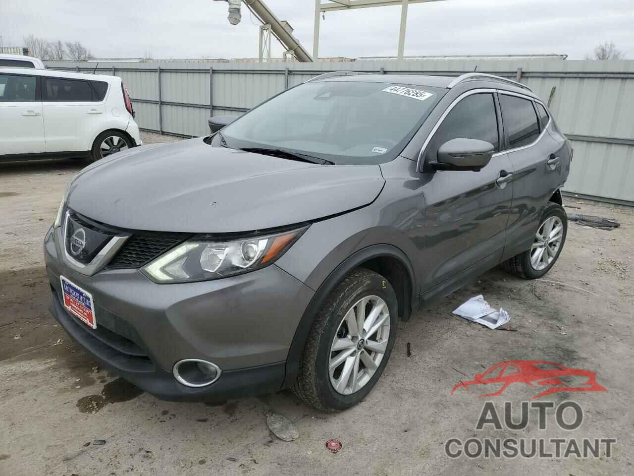 NISSAN ROGUE 2019 - JN1BJ1CP8KW525153
