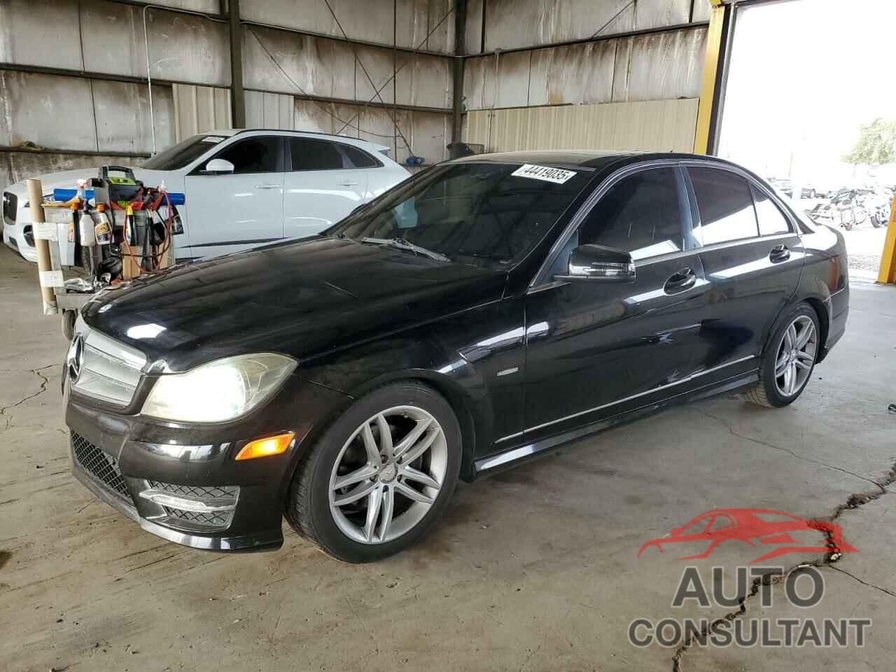 MERCEDES-BENZ C-CLASS 2012 - WDDGF4HB6CF851138