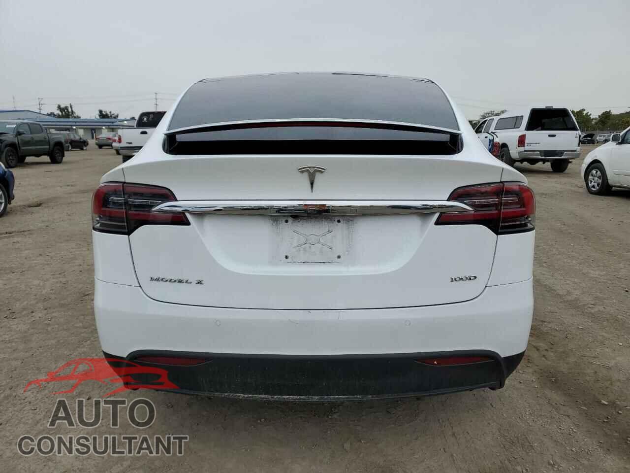 TESLA MODEL X 2017 - 5YJXCAE29HF052987
