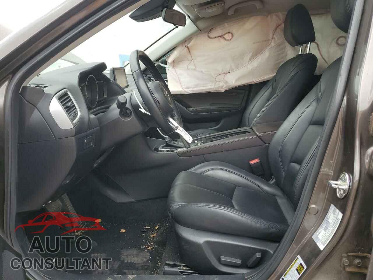 MAZDA 3 2017 - 3MZBN1L72HM118470