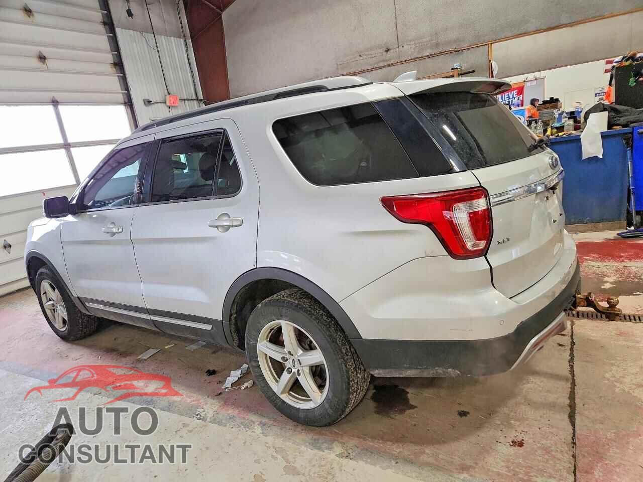 FORD EXPLORER 2017 - 1FM5K8D87HGC26873