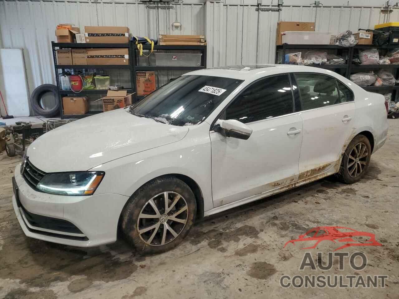 VOLKSWAGEN JETTA 2018 - 3VWDB7AJ8JM218646